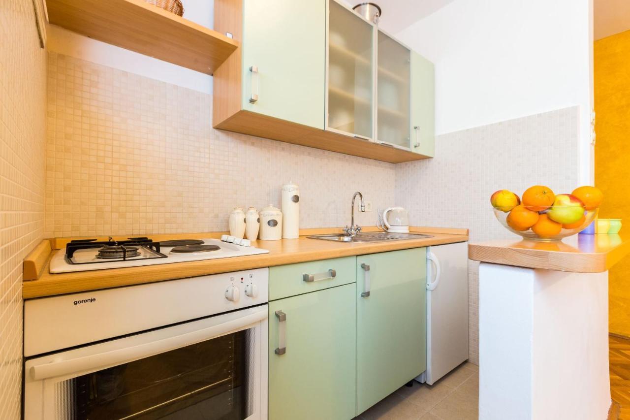Lavender Apt. W. Balcony In Old Town Zadar Luaran gambar