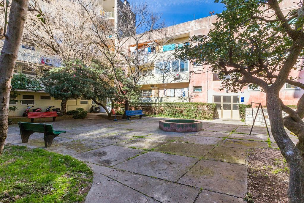 Lavender Apt. W. Balcony In Old Town Zadar Bilik gambar