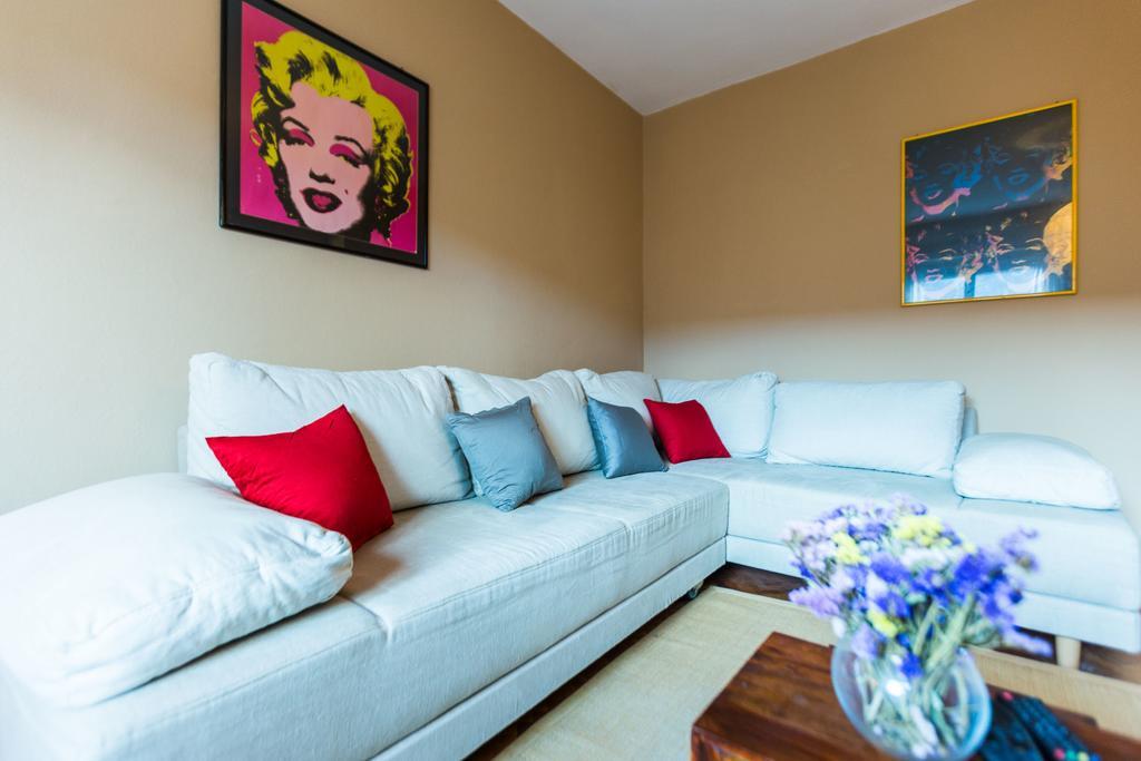 Lavender Apt. W. Balcony In Old Town Zadar Bilik gambar