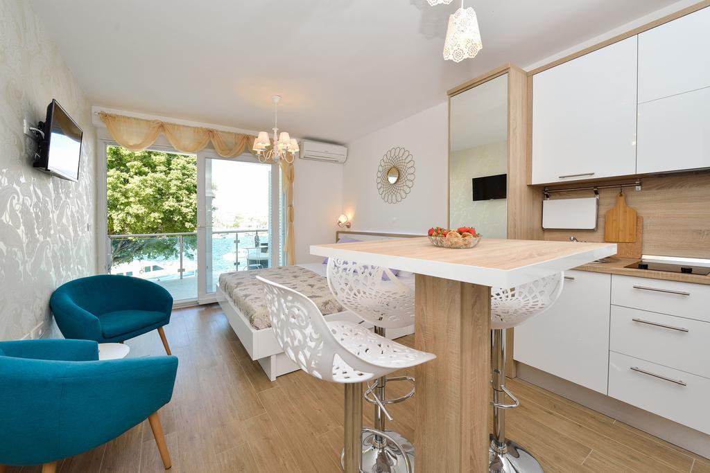 Lavender Apt. W. Balcony In Old Town Zadar Luaran gambar