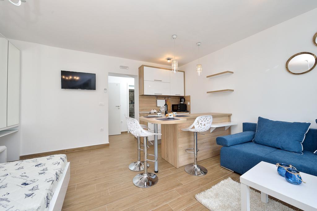 Lavender Apt. W. Balcony In Old Town Zadar Luaran gambar